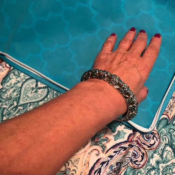 Bejeweled bangle - Picture 3 of 3